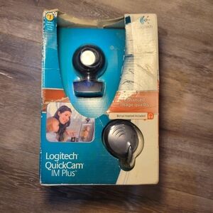 Logitech QuickCam IM‎ Connect (961459-0403) Web Cam W/ Bonus Headset.